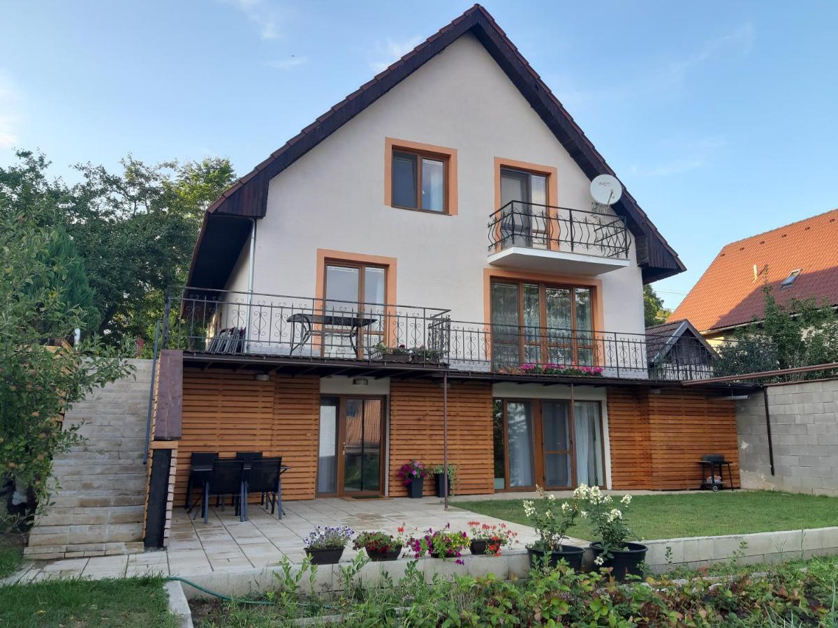 Apartman Pri Kalvarii Banska Stiavnica Ngoại thất bức ảnh